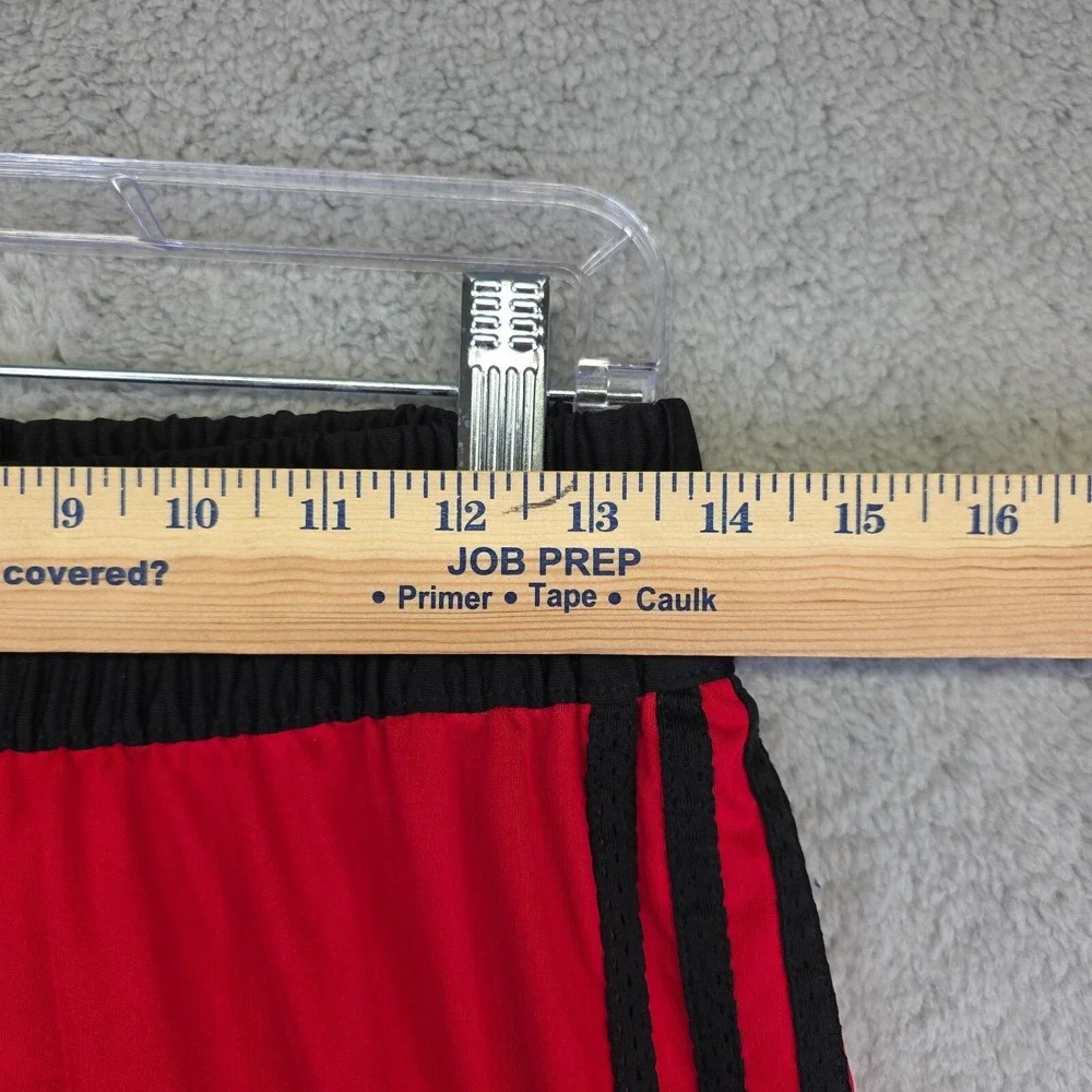 Adidas Basketball Club Shorts‎ Mens M Red Relaxed Baggy Three Stripes Sports